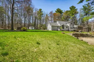 112 Hardy Rd, Londonderry, NH 03053 - Photo 19