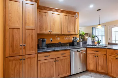 2 Lowther Place, Nashua, NH 03062 - Photo 5