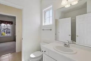 32 White Pine Ln, Manchester, NH 03102 - Photo 33