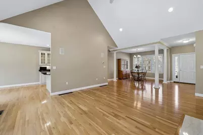 32 White Pine Lane, Manchester, NH 03102 - Photo 9