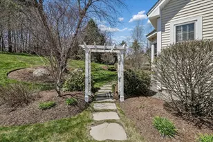 32 White Pine Ln, Manchester, NH 03102 - Photo 45