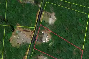 19 Deerwood Dr, Amherst, NH 03031 - Photo 3