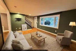 19 Deerwood Dr, Amherst, NH 03031 - Photo 7