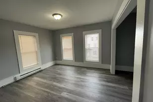 412 Manchester St, Manchester, NH 03103 - Photo 13