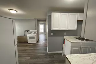412 Manchester St, Manchester, NH 03103 - Photo 11