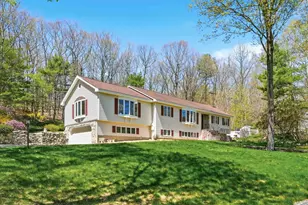 11 Oriole Rd, Windham, NH 03087 - Photo 1