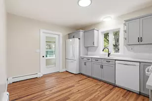 293 Lawrence Rd, Salem, NH 03079 - Photo 9