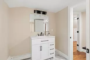 293 Lawrence Rd, Salem, NH 03079 - Photo 29