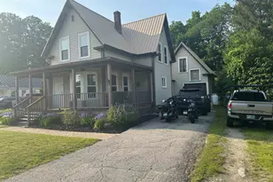 8 Main St, Raymond, NH 03077 - Photo 3