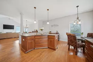4 Mountain Village Rd, Windham, NH 03087 - Photo 5
