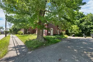 42 Gilford Ave, Laconia, NH 03246 - Photo 3