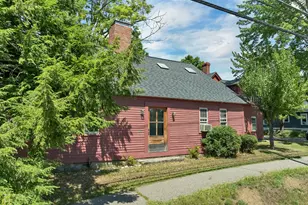 42 Gilford Ave, Laconia, NH 03246 - Photo 5