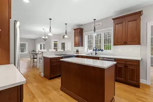 18 Longmeadow Rd, Windham, NH 03087 - Photo 7