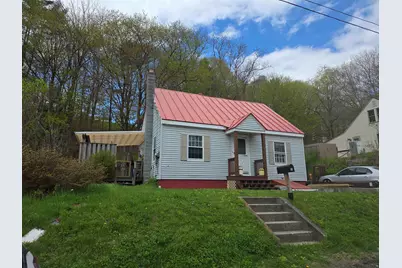10 Randall Street, Springfield, VT 05156 - Photo 3