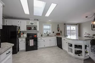 74 Heritage Way, Manchester, NH 03104 - Photo 11