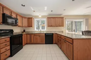 26 Preserve Dr, Nashua, NH 03064 - Photo 7