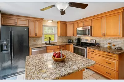 6 Pingree Hill Road, Derry, NH 03038 - Photo 13