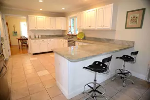 4 Shannon Dr, Stratham, NH 03885 - Photo 17