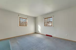 535 Ocean Rd, Portsmouth, NH 03801 - Photo 11