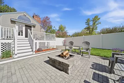 26 Mayflower Drive, Litchfield, NH 03052 - Photo 11