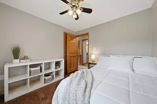 26 Mayflower Dr, Litchfield, NH 03052 - Photo 29