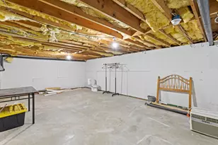 4 Deer St, Tilton, NH 03276 - Photo 23