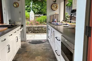 171 Gates St, Portsmouth, NH 03801 - Photo 51