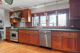 171 Gates St, Portsmouth, NH 03801 - Photo 29