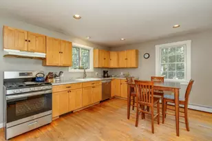 22 Rockrimmon Rd, Danville, NH 03819 - Photo 17