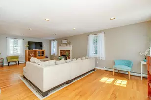 22 Rockrimmon Rd, Danville, NH 03819 - Photo 5