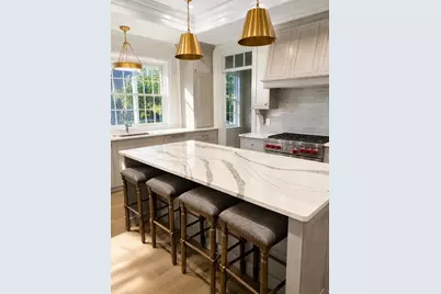 353 Pleasant Street, Portsmouth, NH 03801 - Photo 19