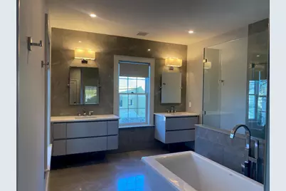353 Pleasant Street, Portsmouth, NH 03801 - Photo 29