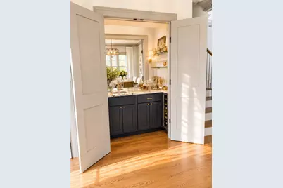 353 Pleasant Street, Portsmouth, NH 03801 - Photo 5