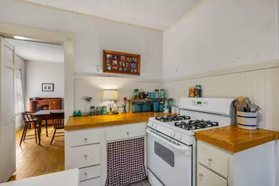 139 Thornton Street, Portsmouth, NH 03801 - Photo 17