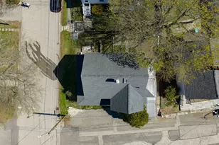 139 Thornton St, Portsmouth, NH 03801 - Photo 53