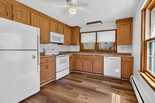 91 Hampstead Rd, Derry, NH 03038 - Photo 33
