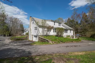 91 Hampstead Road, Derry, NH 03038 - Photo 3