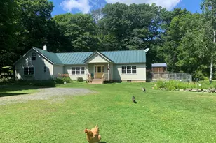 27 Bear Pond Rd, Canaan, NH 03741 - Photo 1