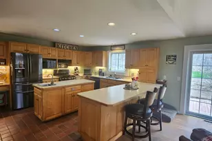 27 Bear Pond Rd, Canaan, NH 03741 - Photo 17