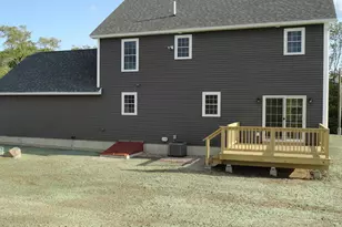 85 Fairview Dr, Pittsfield, NH 03263 - Photo 5