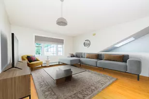 703 Springbrook Cir, Portsmouth, NH 03801 - Photo 5