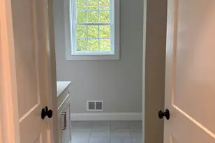 113 Concord St, Nashua, NH 03064 - Photo 27