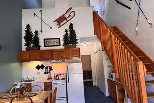 36 Lodge Rd, Lincoln, NH 03251 - Photo 11