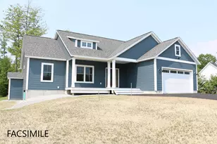 433 Dawn Ct, Pembroke, NH 03275 - Photo 1