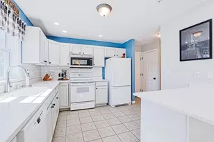 8 Windsor Ln, Brentwood, NH 03833 - Photo 3