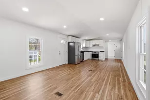 33 Cleo Cir, Rochester, NH 03868 - Photo 9