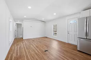 33 Cleo Cir, Rochester, NH 03868 - Photo 5