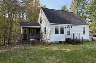 14 Hall Ave, Merrimack, NH 03054 - Photo 1