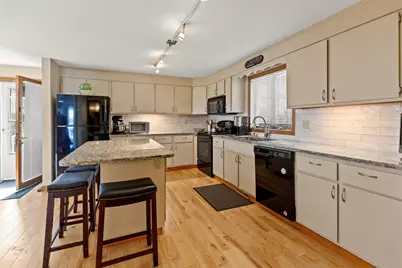 85 Tower Street, Laconia, NH 03246 - Photo 17