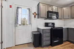 147 Salmon Falls Rd, Rochester, NH 03868 - Photo 21